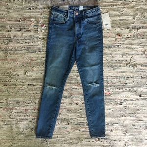 NWT H&M true to you skinny jeans, sz med